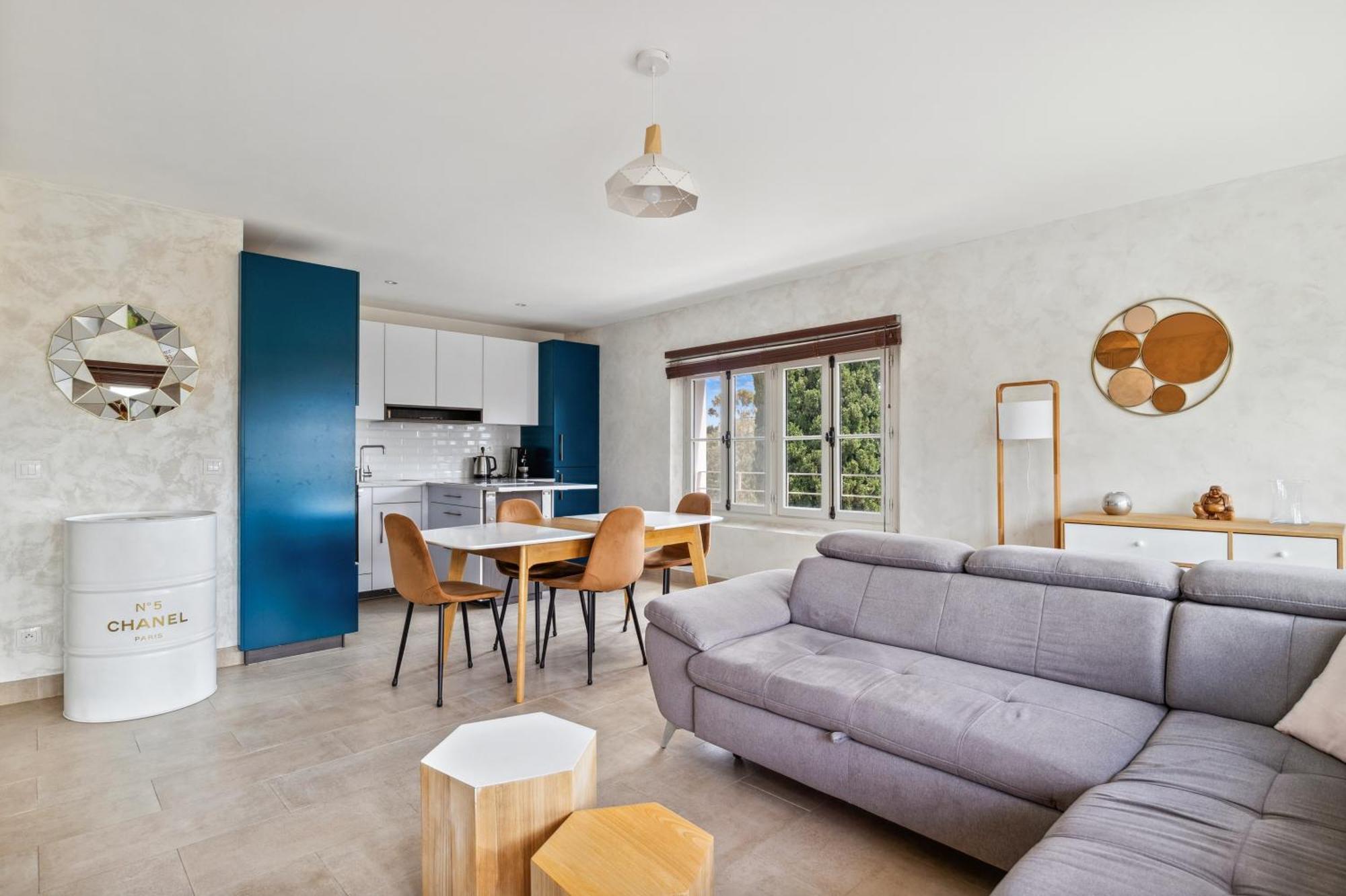 Appartement De Messugues - Appt Standing Vue Mer Saint-Raphaël 外观 照片