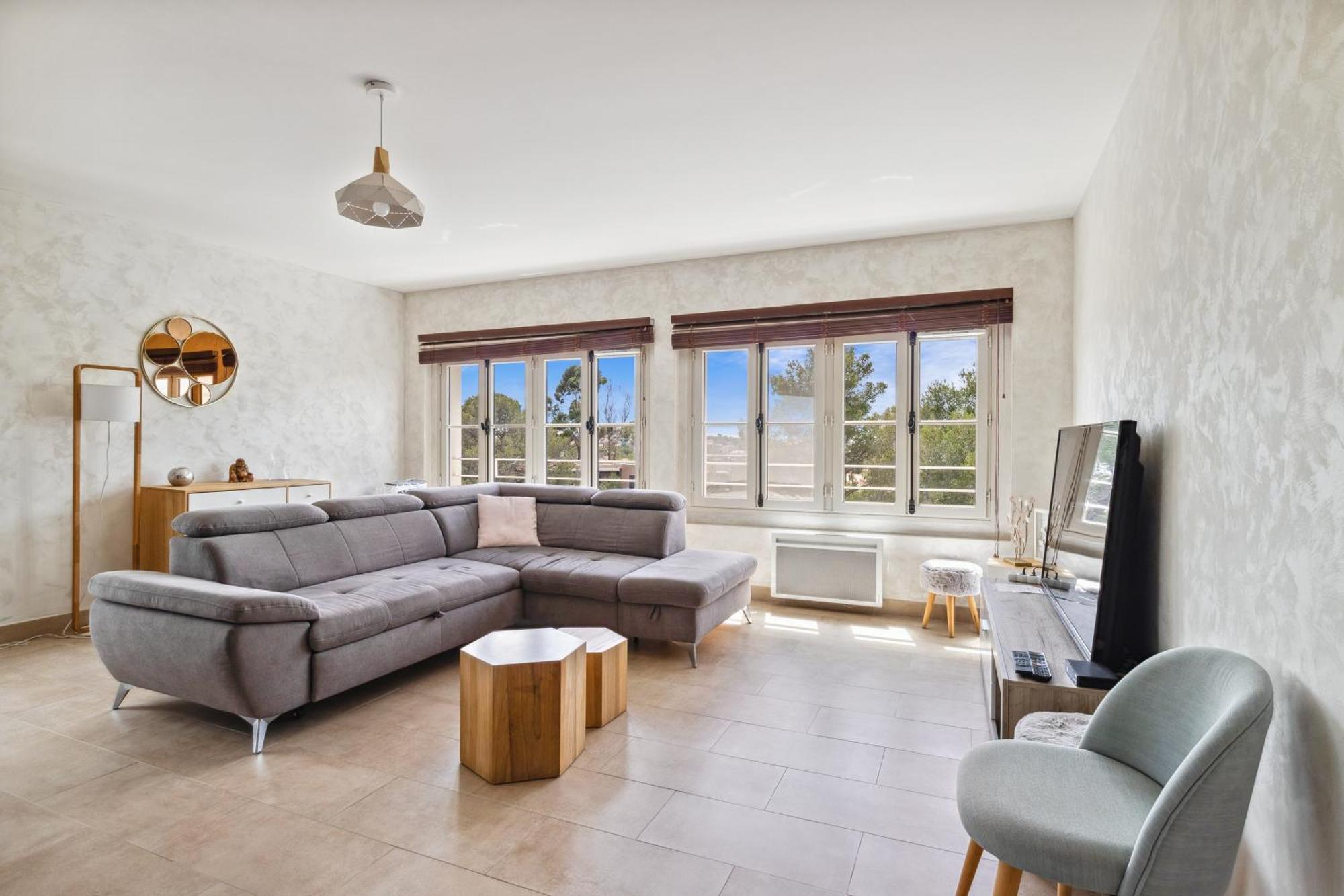 Appartement De Messugues - Appt Standing Vue Mer Saint-Raphaël 外观 照片